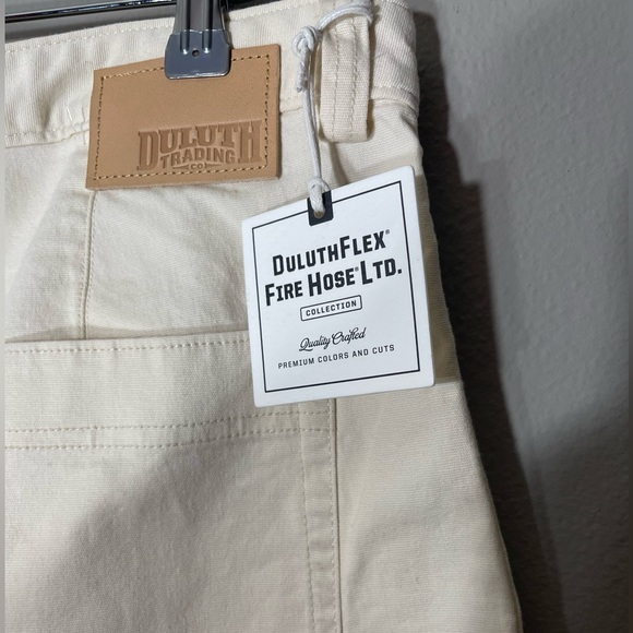 Duluth Trading Co. Women’s 18 Pants - Picture 3 of 8